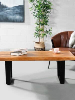 Akazie Natur Live Edge Holz Couchtisch mit schwarzen U-förmigen Beinen